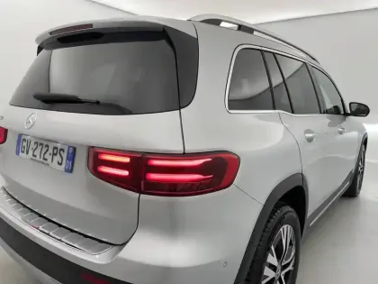 Photo 82 Mercedes GLB  200 d 8G-DCT