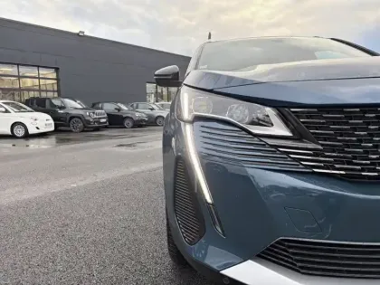 Photo 7 Peugeot 3008  Hybrid 225 e-EAT8