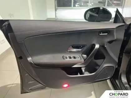 Photo 18 Mercedes CLA  Shooting Brake 200 7G-DCT