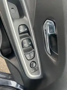 Photo 42 Nissan Micra  IG-T 92