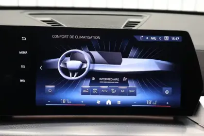 Photo 37 BMW X2  sDrive 18d 150ch DKG7