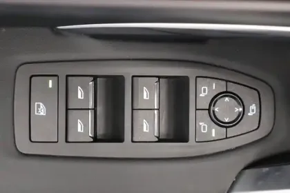 Photo 40 BMW X2  sDrive 18d 150ch DKG7