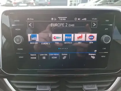 Photo 32 Volkswagen T-roc  1.5 TSI EVO 150 Start/Stop DSG7