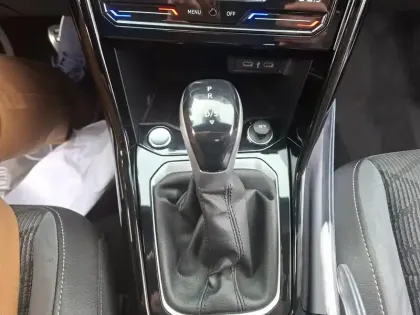 Photo 15 Volkswagen T-roc  1.5 TSI EVO 150 Start/Stop DSG7