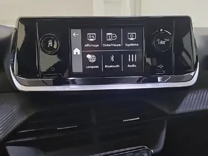 Photo 75 Peugeot 208  BLUEHDI 100 S&S BVM6