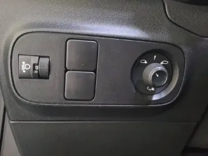 Photo 29 Citroën C3 Gén. III Ph2 Shine 5