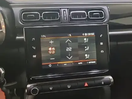 Photo 20 Citroën C3 Gén. III Ph2 Shine 5