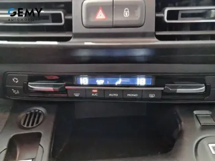 Photo 16 Citroën Berlingo  Taille M BlueHDi 130 S&S EAT8