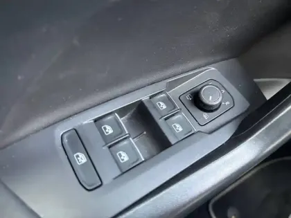 Photo 51 Volkswagen T-cross  1.5 TSI 150 Start/Stop DSG7