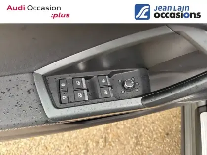 Photo 19 Audi Q3  35 TFSI 150 ch S tronic 7