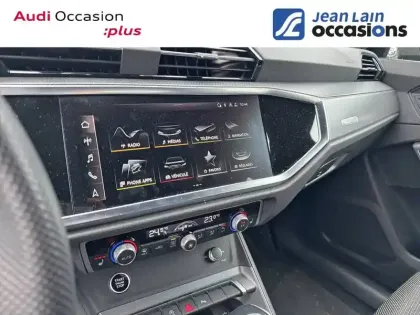 Photo 15 Audi Q3  35 TFSI 150 ch S tronic 7