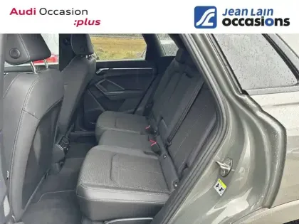 Photo 16 Audi Q3  35 TFSI 150 ch S tronic 7