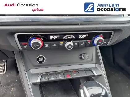 Photo 13 Audi Q3  35 TFSI 150 ch S tronic 7