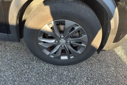 Photo 57 Peugeot 2008  PureTech 100 S&S BVM6