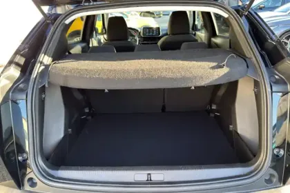 Photo 8 Peugeot 2008  PureTech 100 S&S BVM6