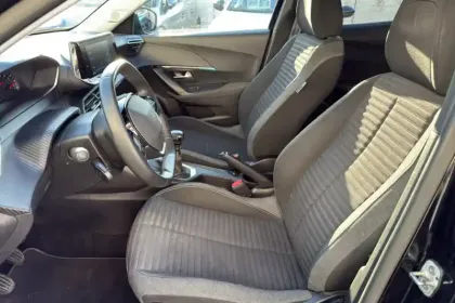 Photo 53 Peugeot 2008  PureTech 100 S&S BVM6