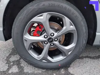 Photo 14 Ford Kuga  2.5 Duratec 180 ch FlexiFuel FHEV E85 Powershift