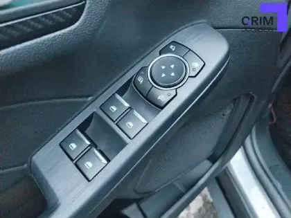 Photo 18 Ford Kuga  2.5 Duratec 180 ch FlexiFuel FHEV E85 Powershift