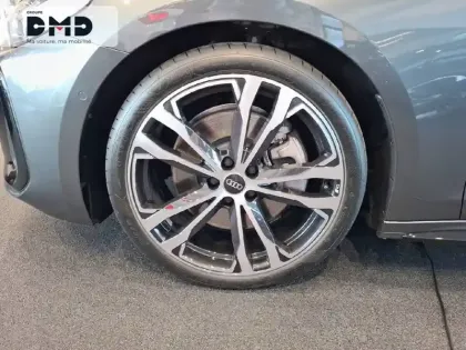 Photo 15 Audi A5  Avant e-hybrid 299 ch S tronic 7 Quattro