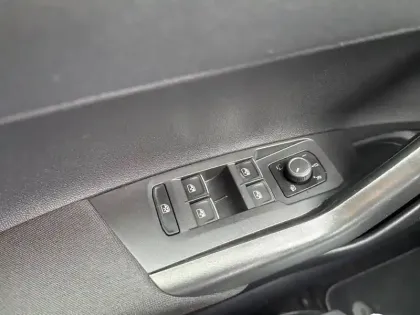 Photo 23 Volkswagen Polo  1.0 TSI 95 S&S BVM5