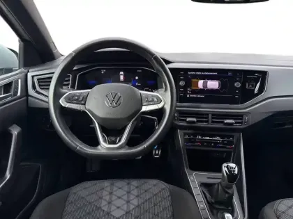 Photo 38 Volkswagen Polo  1.0 TSI 95 S&S BVM5