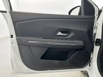 Photo 19 Dacia Jogger  ECO-G 100 7 places