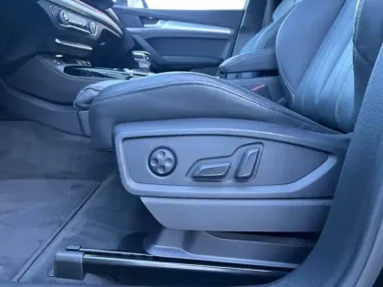 Photo 35 Audi Q5  Sportback 50 TFSIe 299 S tronic 7 Quattro