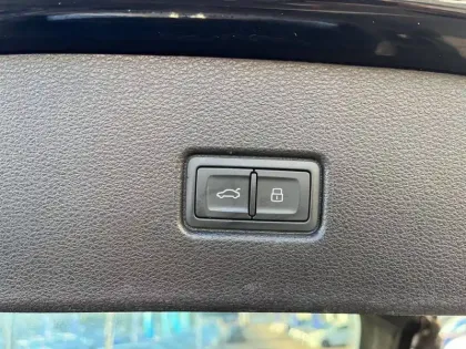 Photo 60 Audi Q5  Sportback 50 TFSIe 299 S tronic 7 Quattro