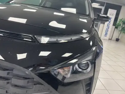 Photo 20 Hyundai Bayon  1.0 T-GDi 100 DCT-7 Hybrid 48V