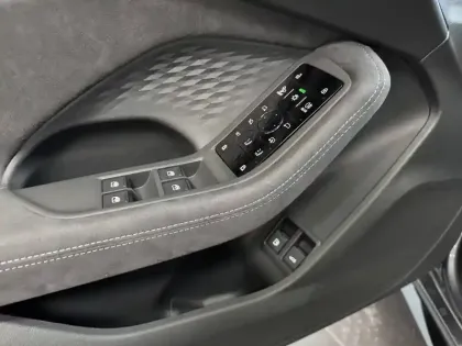 Photo 27 Audi A5  Avant e-hybrid 299 ch S tronic 7 Quattro