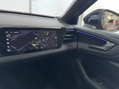 Photo 19 Audi A5  Avant e-hybrid 299 ch S tronic 7 Quattro