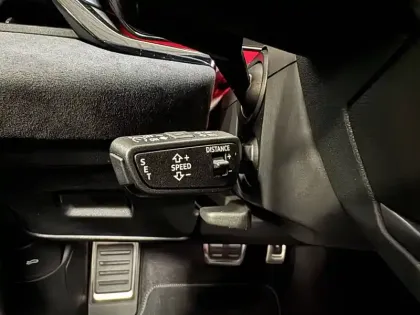 Photo 24 Audi A5  Avant e-hybrid 299 ch S tronic 7 Quattro