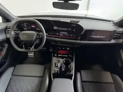 Photo 9 Audi A5  Avant e-hybrid 299 ch S tronic 7 Quattro