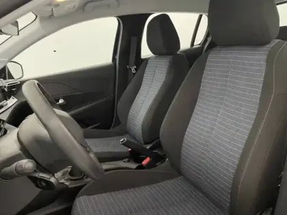 Photo 13 Peugeot 208  PureTech 75 S&S BVM5