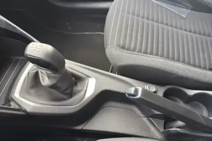 Photo 27 Peugeot 208  PureTech 75 S&S BVM5