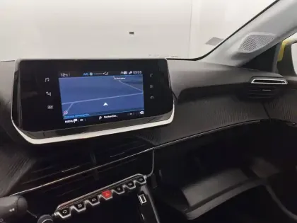 Photo 55 Peugeot 208  PureTech 75 S&S BVM5