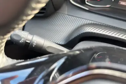 Photo 19 Peugeot 208  PureTech 75 S&S BVM5