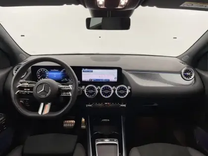 Photo 30 Mercedes GLA  250 e 8G-DCT