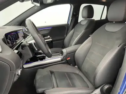 Photo 14 Mercedes GLA  250 e 8G-DCT