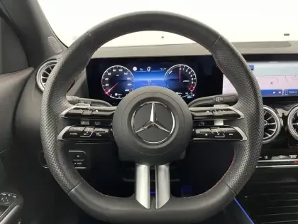 Photo 22 Mercedes GLA  250 e 8G-DCT