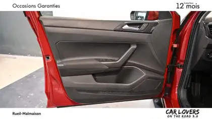 Photo 13 Volkswagen Taigo  1.0 TSI 110 BVM6