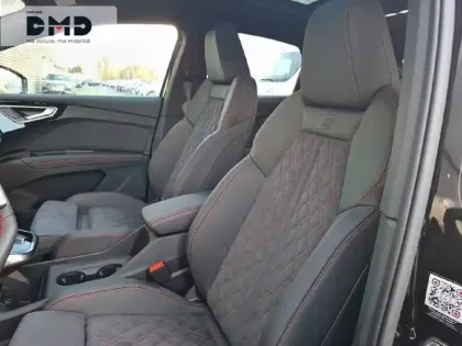 Photo 12 Audi Q4  e-tron Sportback 45 285 ch 82 kWh
