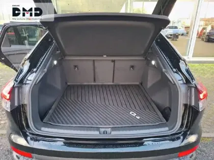 Photo 11 Audi Q4  e-tron Sportback 45 285 ch 82 kWh