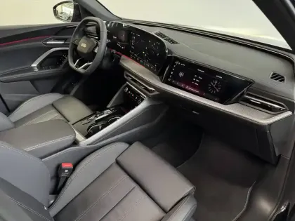 Photo 7 Audi Q5  e-hybrid 299 ch S tronic 7 Quattro