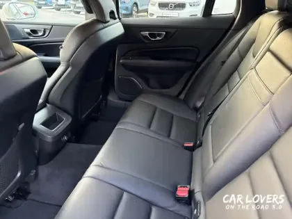 Photo 13 Volvo V60  D3 150 ch Geartronic 8