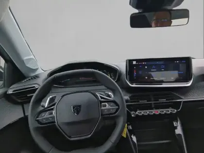 Photo 27 Peugeot 208  Hybrid 110 e-DCS6