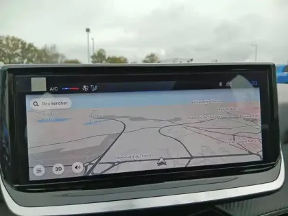 Photo 17 Peugeot 208  Hybrid 110 e-DCS6