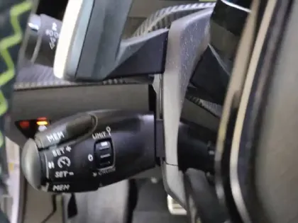 Photo 26 Peugeot 2008  PureTech 130 S&S EAT8