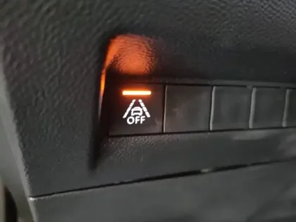 Photo 30 Peugeot 2008  PureTech 130 S&S EAT8