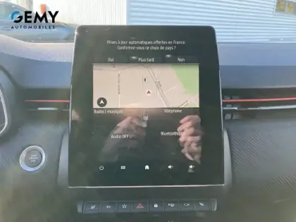 Photo 12 Renault Clio  E-Tech 140